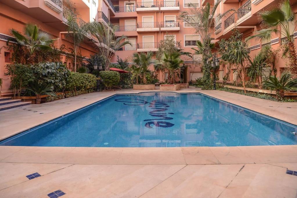 Beautiful, Great Equipped 122 M Holiday Apartment Near Majorelle Garden And Gueliz With Pool Views And A Large Balcony And Terrace 马拉喀什 外观 照片