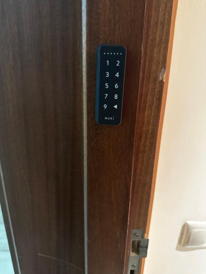 Beautiful, Great Equipped 122 M Holiday Apartment Near Majorelle Garden And Gueliz With Pool Views And A Large Balcony And Terrace 马拉喀什 外观 照片