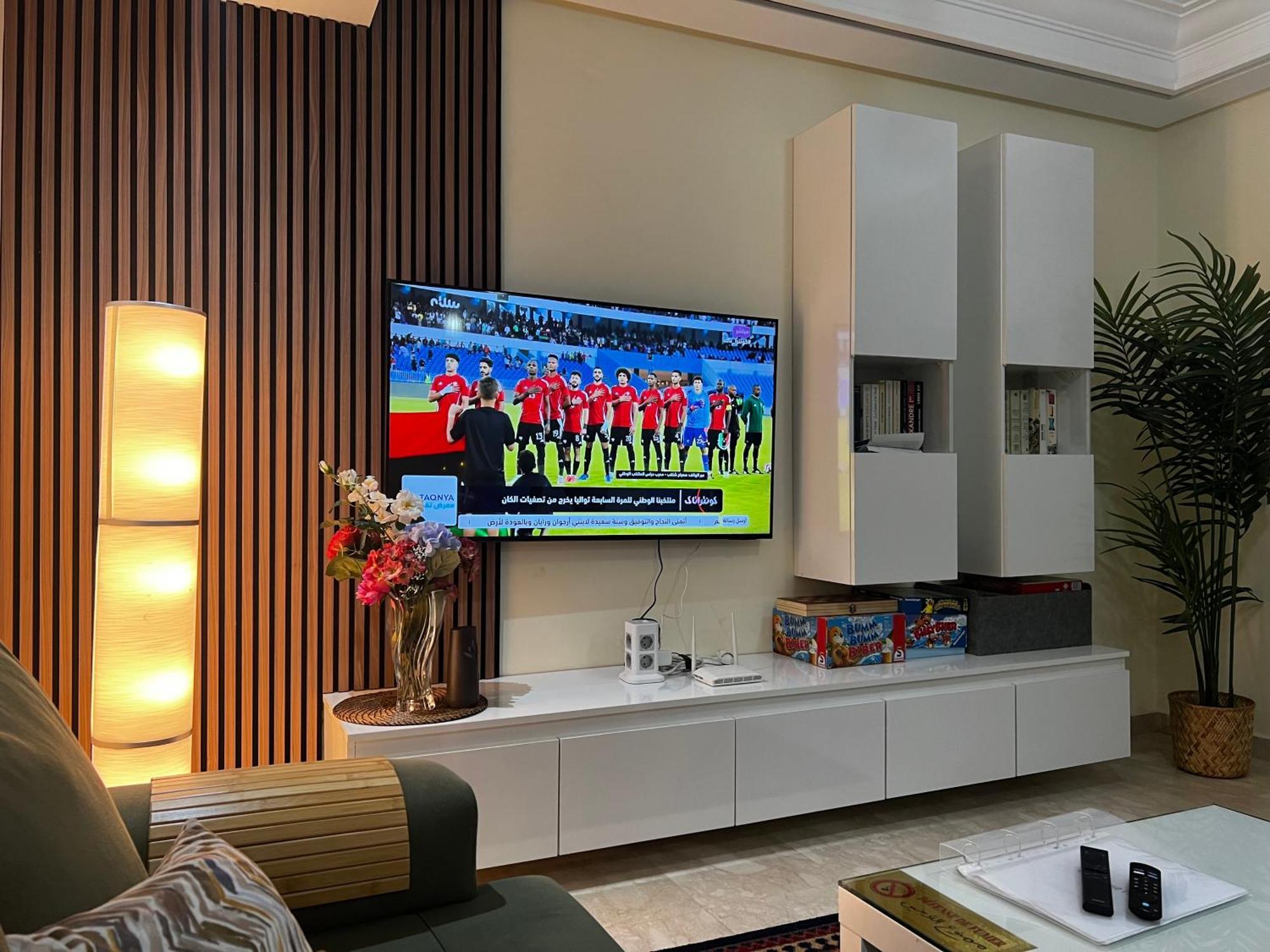 Beautiful, Great Equipped 122 M Holiday Apartment Near Majorelle Garden And Gueliz With Pool Views And A Large Balcony And Terrace 马拉喀什 外观 照片