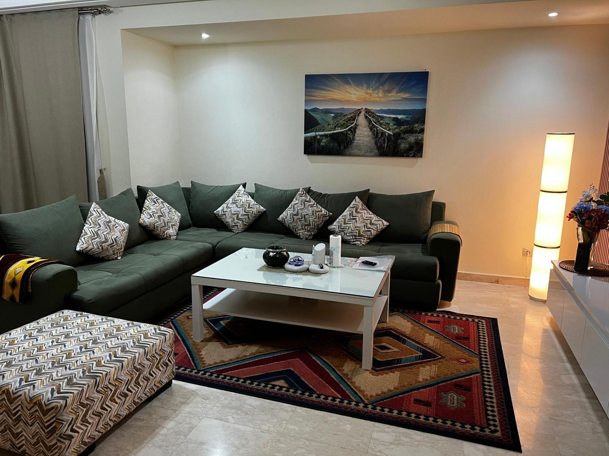 Beautiful, Great Equipped 122 M Holiday Apartment Near Majorelle Garden And Gueliz With Pool Views And A Large Balcony And Terrace 马拉喀什 外观 照片